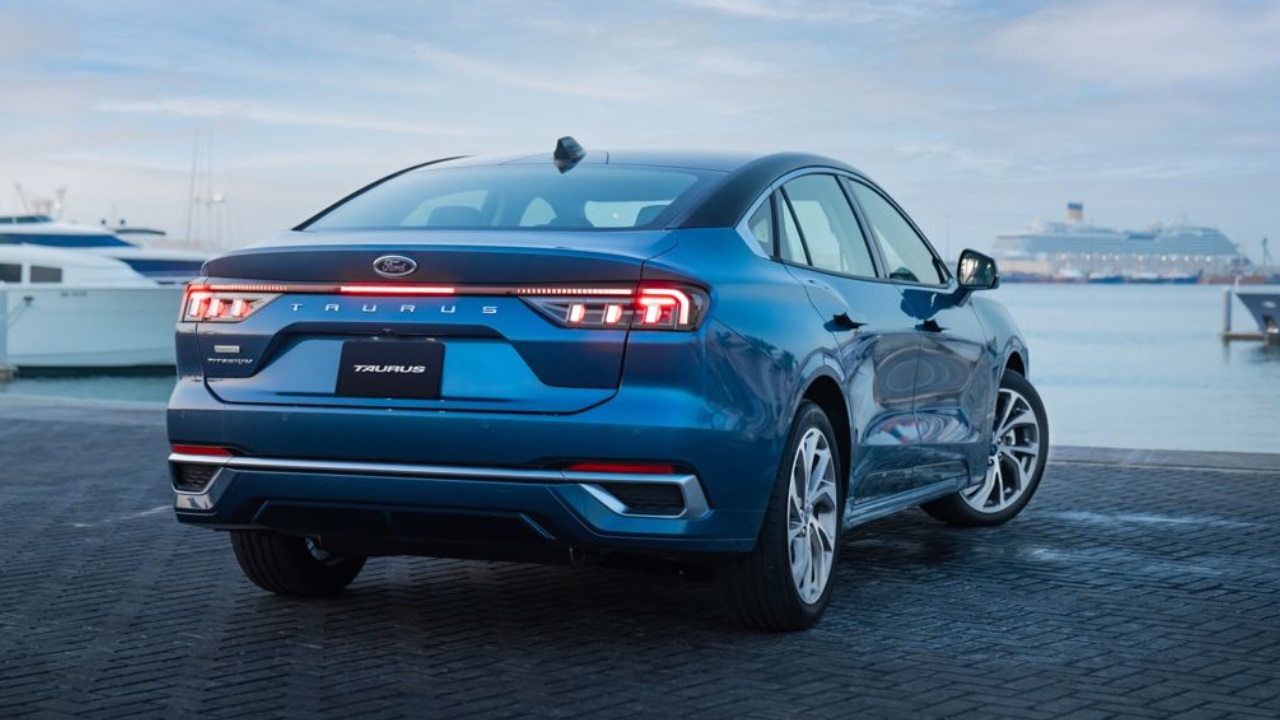 Prices and Specifications for Ford Taurus 2024 in Saudi Arabia